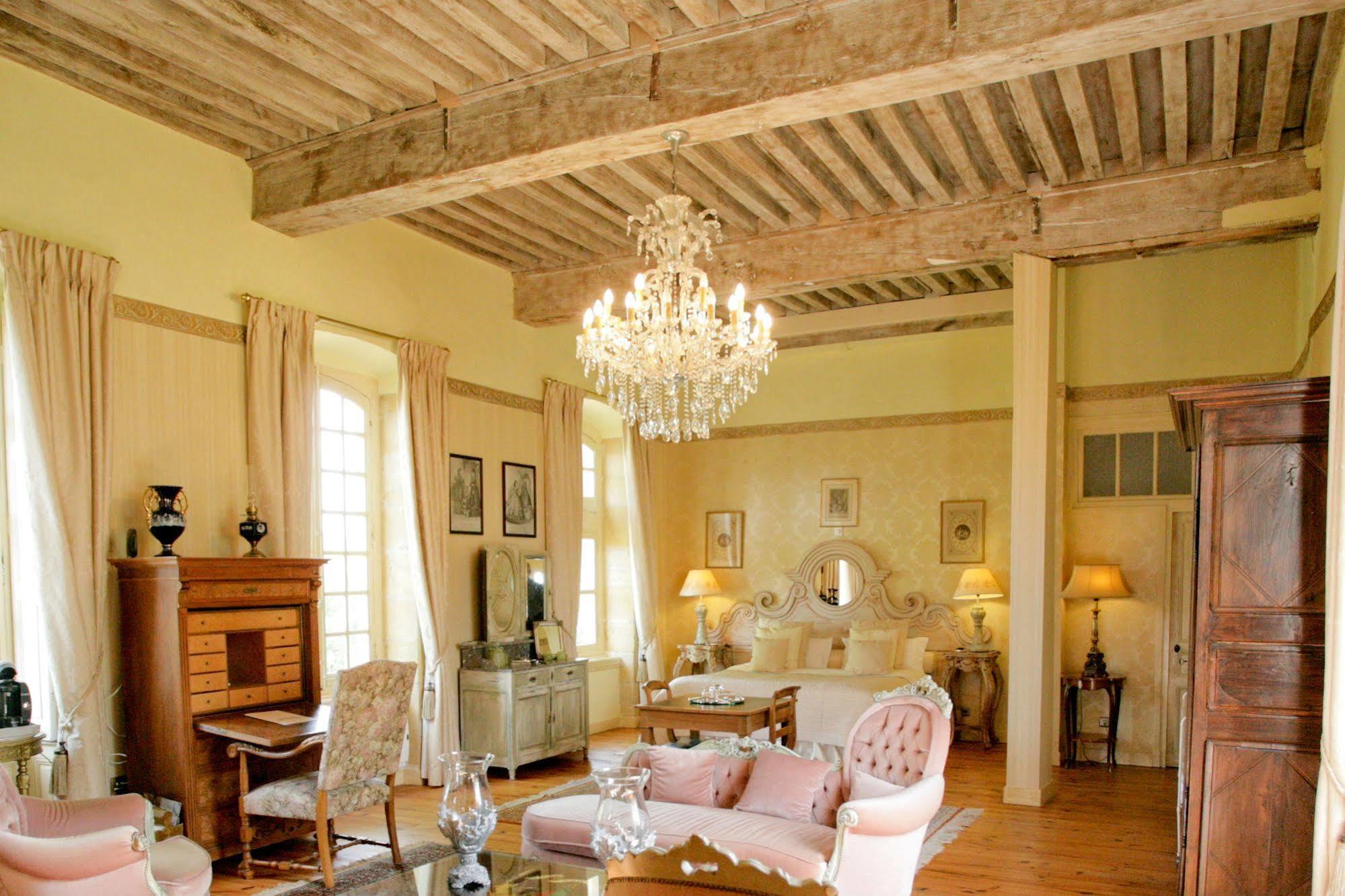 Chateau D'Origny, Chambres D'Hotes Et Restaurant Gastronomique Ouches Ngoại thất bức ảnh